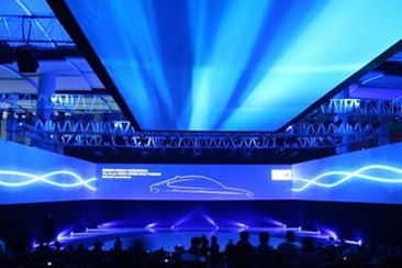 歐亞钻石冠名、陳云主持《時尚生活》彩排